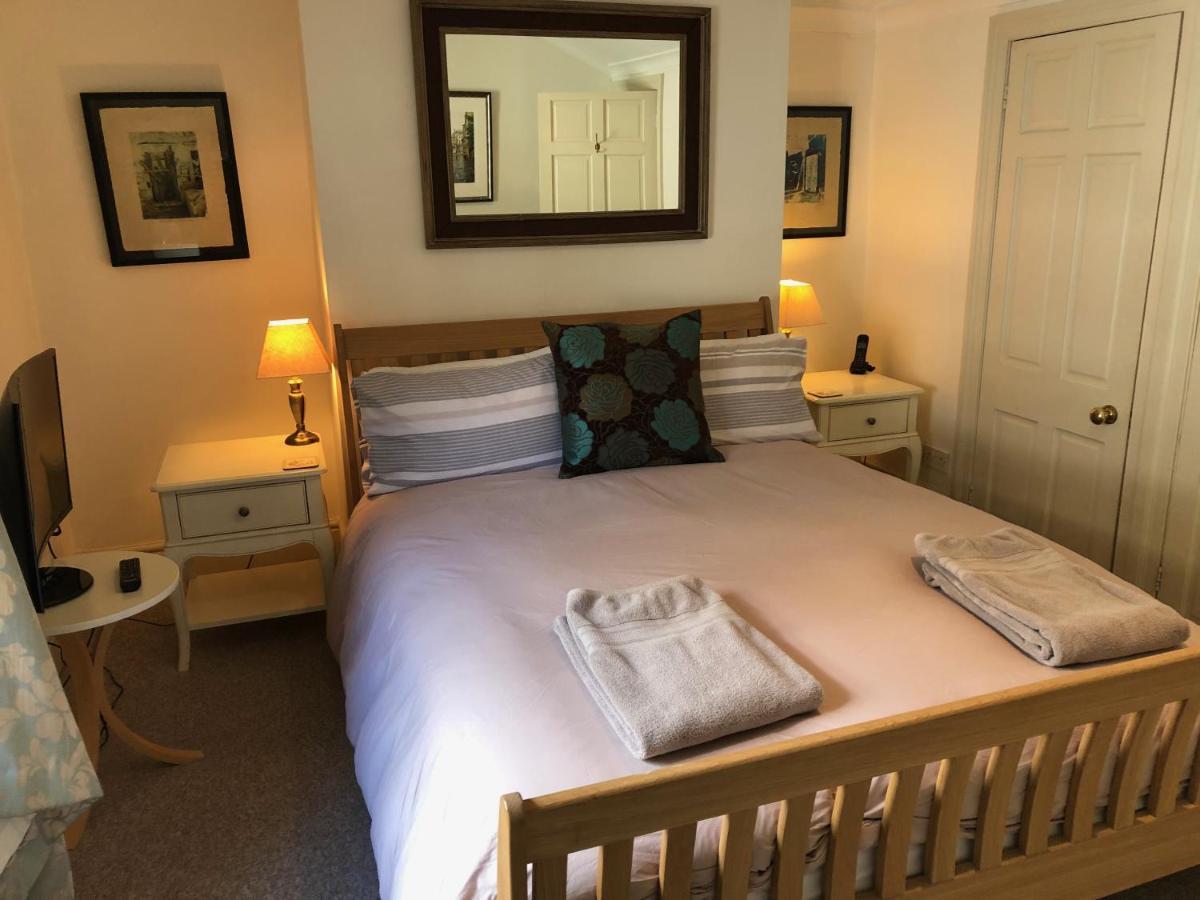 Lauras Townhouse Apartments Lansdown Slope Townhouse Бат Екстериор снимка