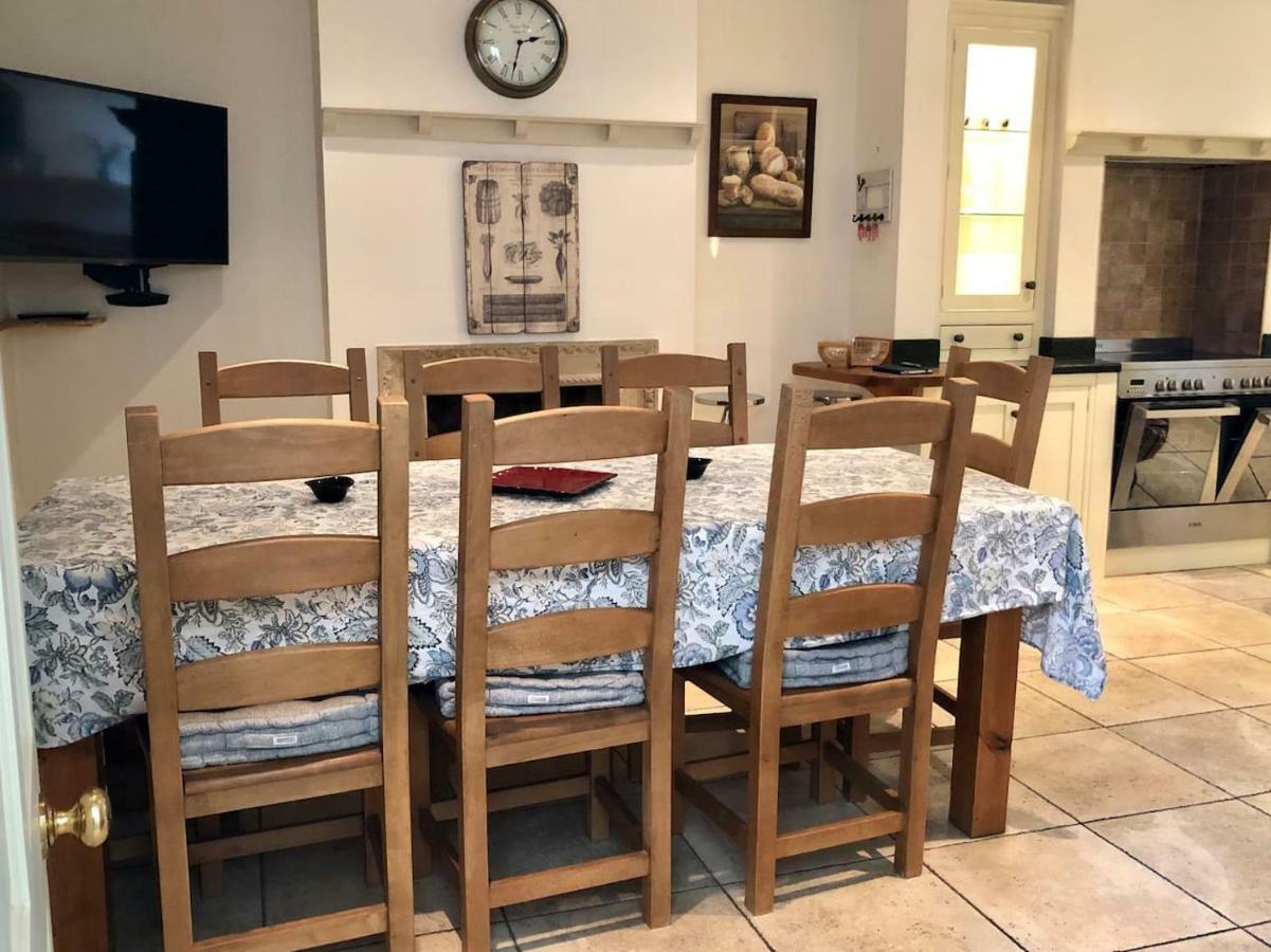 Lauras Townhouse Apartments Lansdown Slope Townhouse Бат Екстериор снимка