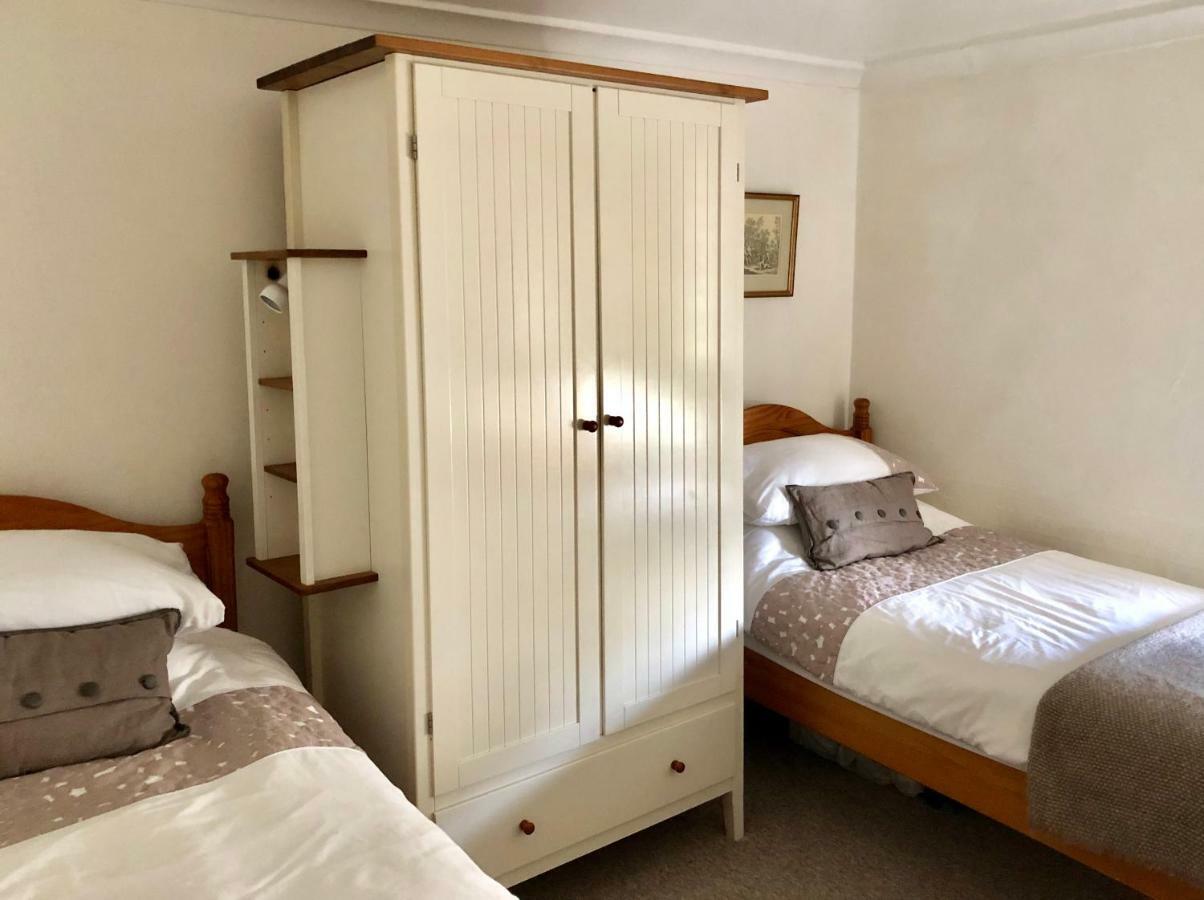 Lauras Townhouse Apartments Lansdown Slope Townhouse Бат Екстериор снимка